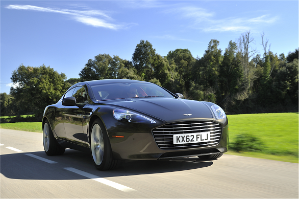 Aston Martin Rapide (10)