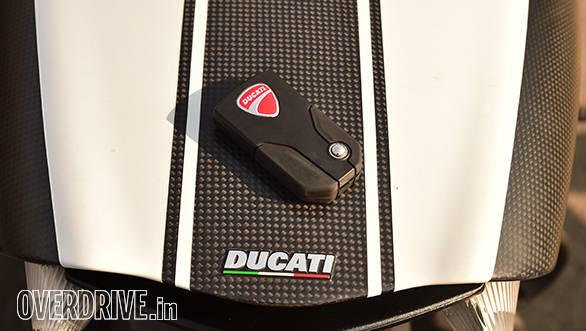 Ducati Diavel (2)