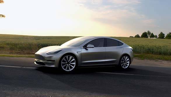 Tesla Model 3 showcase (3)