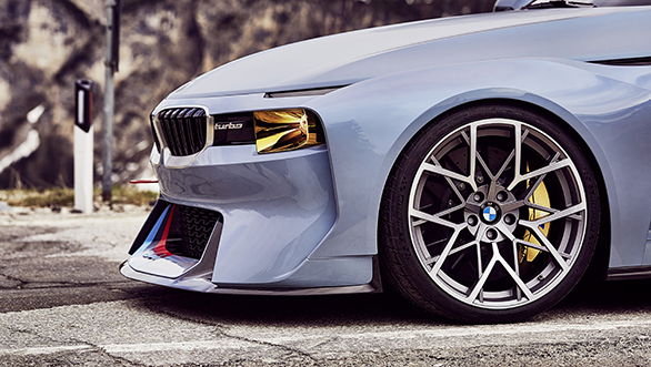 BMW 2002 Hommage 50 Years of Pure Driving Pleasure (12)