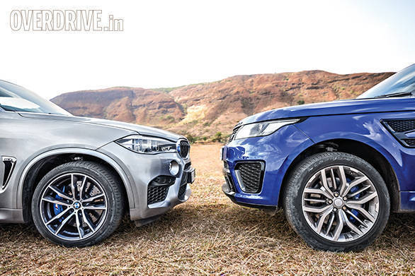 BMW X5M vs Range Rover SVR (26)