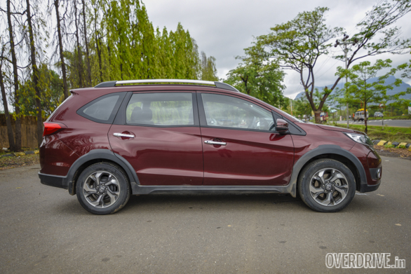 2016 Honda BR-V Petrol CVT road test review - Overdrive