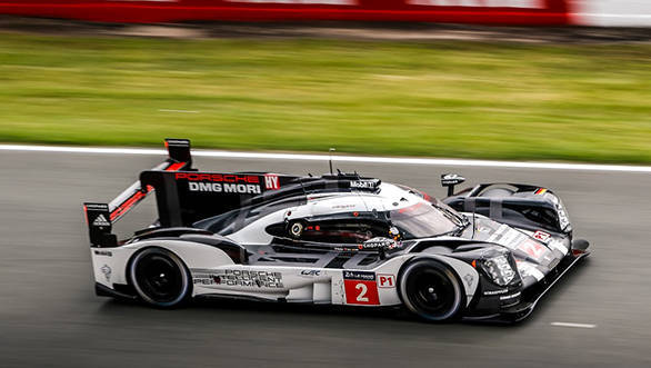 #2 PORSCHE TEAM (DEU) PORSCHE 919 HYBRID Romain DUMAS (FRA) Neel JANI (CHE) Marc LIEB (DEU) Photo: Jean-Pierre ESPITALIER (ACO)