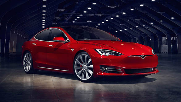 2017-Tesla-Model-S-P90D-PLACEMENT