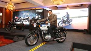 Triumph Bonneville T100 launched in India at Rs 7.78 lakh