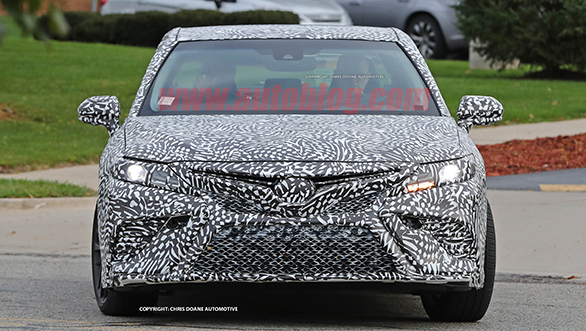 2018 Toyota Camry spotted testing (8)