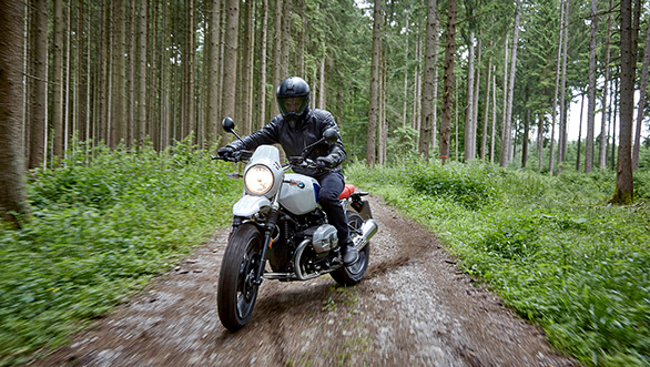 BMW R nineT Urban GS (2)