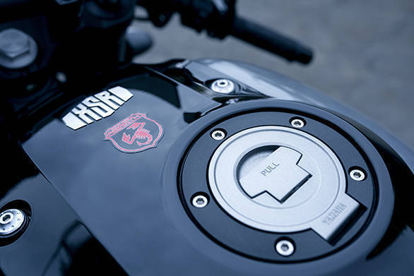 Yamaha XSR900 Abarth (14)