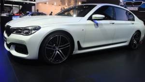 2016 Auto Expo BMW X1 &amp; 7 Series - Video