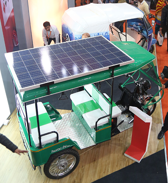 Solar panel fitted on the Lohia Humrahi
