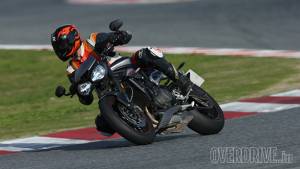 2017 Triumph Street Triple RS first ride review