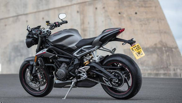 Triumph Street Triple RS (3)