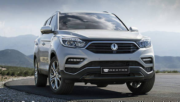 Mahindra-SsangYong-Rexton-2017