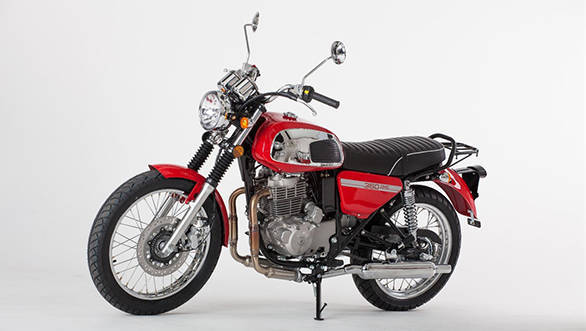 The retro styled Jawa 350OHC bears resemblance with the 350 Type 634 seen in the 1970s