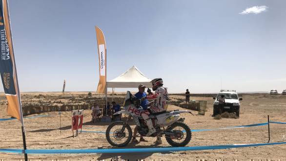 JRod waits to begin the second loop of Stage 3 of the Merzouga Rally, after the issues with his bike's coolant system were sorted out