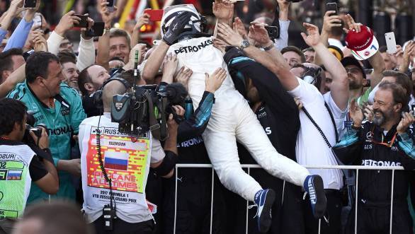 Celebration for the Finnish driver and the Mercedes AMG F1 team at Sochi