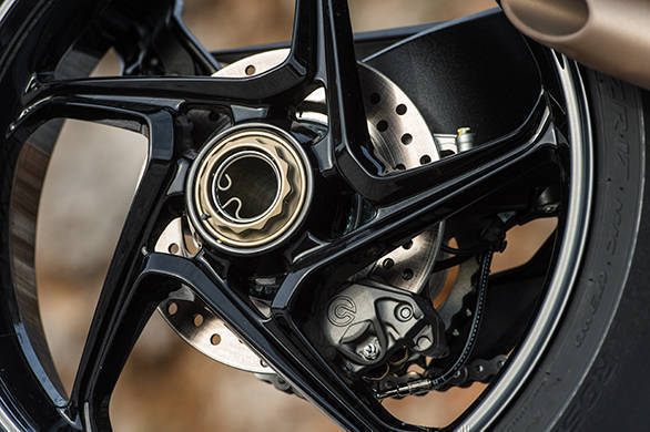 The Brutale's rear wheel is this delicious alloy design that exploits fully the visuals permitted by the single-sided swingarm