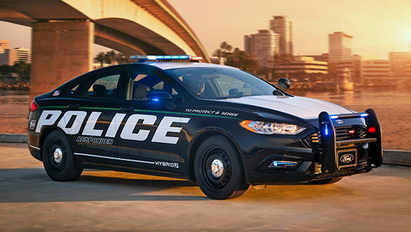 Police-Responder-Hybrid-Sedan-7