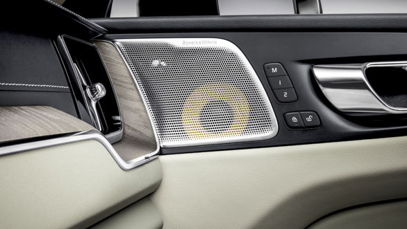 The new Volvo XC60 Bowers Wilkins Audio