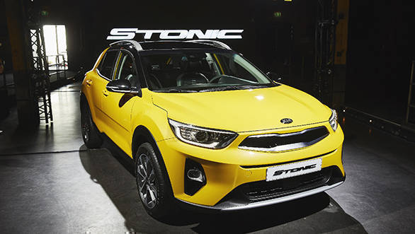 2018 KIA Stonic(2)