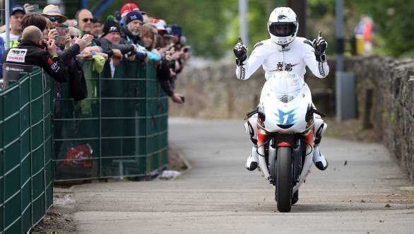 Bruce Anstey claimed victory for Mugen Honda in the TT Zero