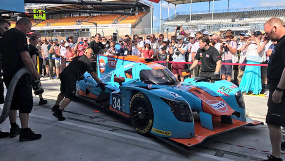 Gulf at Le Mans (2)