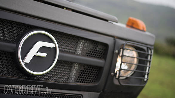 The updated grille on 2017 Force Gurkha, looks a lot simpler than before and seems to suit the car better than the old one