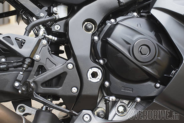 2017 Suzuki GSX-R1000A rider engine detail