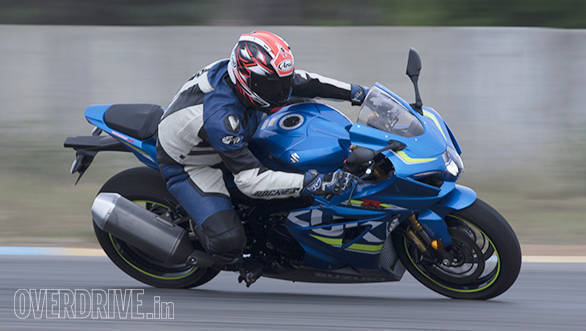 2017 Suzuki GSX-R1000R side action