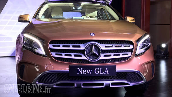 2017_Mercedes-Benz_GLA_India_3