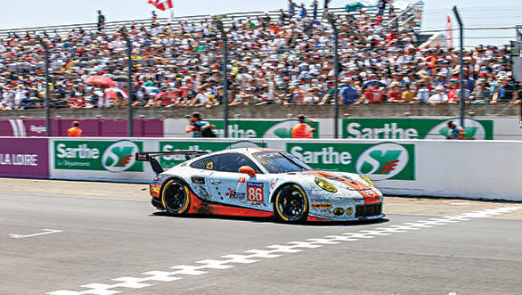 Porsche 911 RSR (86), Gulf Racing: Michael Wainwright, Nick Foster, Ben Barker