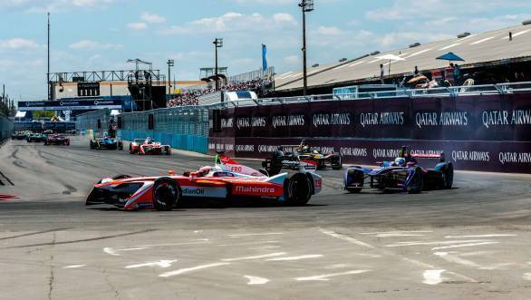 Felix Rosenqvist led the race, until eventual winner Sam Bird would get past him after the 10th lap