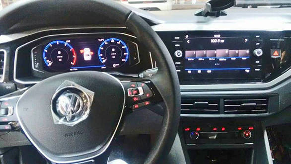 2017 Volkswagen Virtus (2)