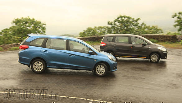 Honda-Mobilio-vs-Maruti-Ertiga-1