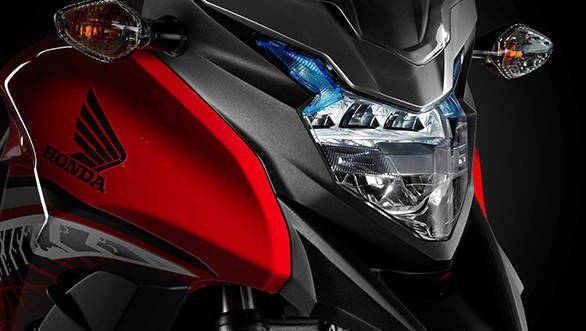 2017 Honda CB500X headlight detail