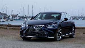 Lexus LS 500h to be launched in India on January 15