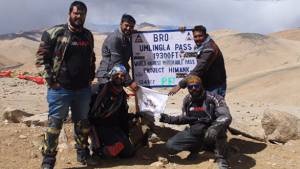 BRO builds highest motorable road pass in the world through Umlingla at 19,300 feet