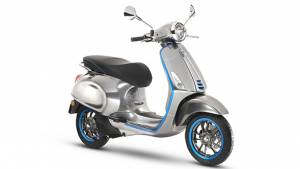 Vespa Elettrica electric scooter to go on sale worldwide starting early 2019