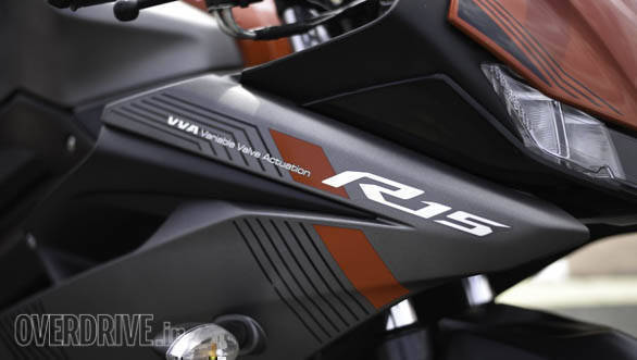 Yamaha YZF R15V3.0 fairing detail