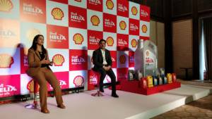 Shell Helix HX8 synthetic motor oil launched in India at Rs 850/litre