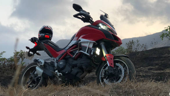 Baja Designs XL80 | Arai RX-7V | 2016 Ducati Multistrada 1200 S