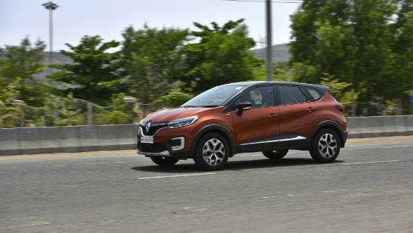 2018 Renault Captur Review - Car Keys