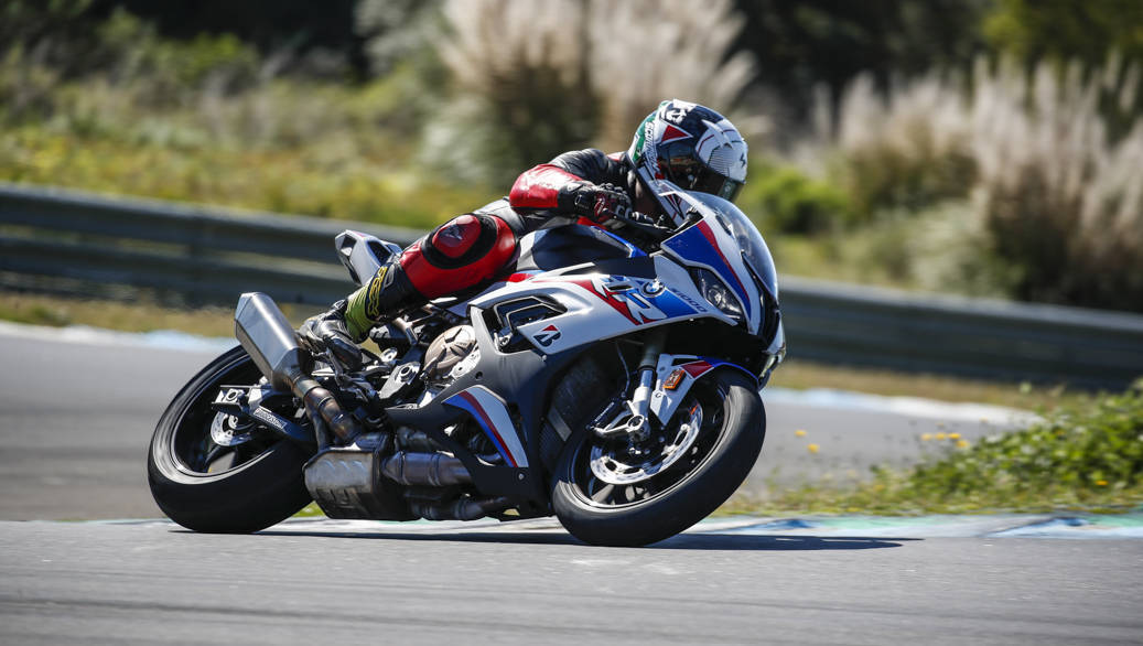 2019 BMW S 1000 RR launched at Rs 18.5 lakh in India ...