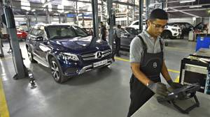 Mercedes-Benz service: Luxury is service you can bank on