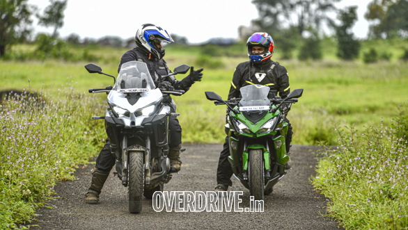 Kawasaki Ninja 1000 Sx Vs Versys 1000 Which Is The Sport Tourer To Buy Overdrive