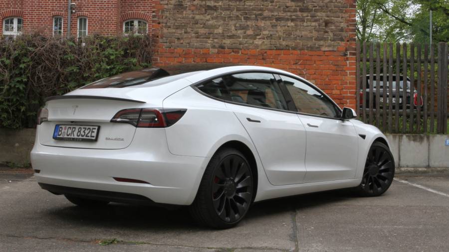 Tesla model deals 3 2021 reviews