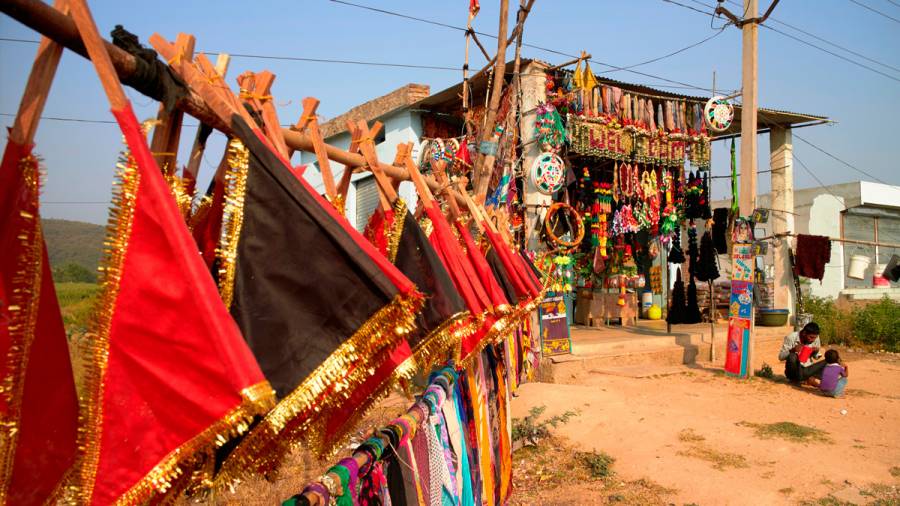 Shopping on Indian Highways