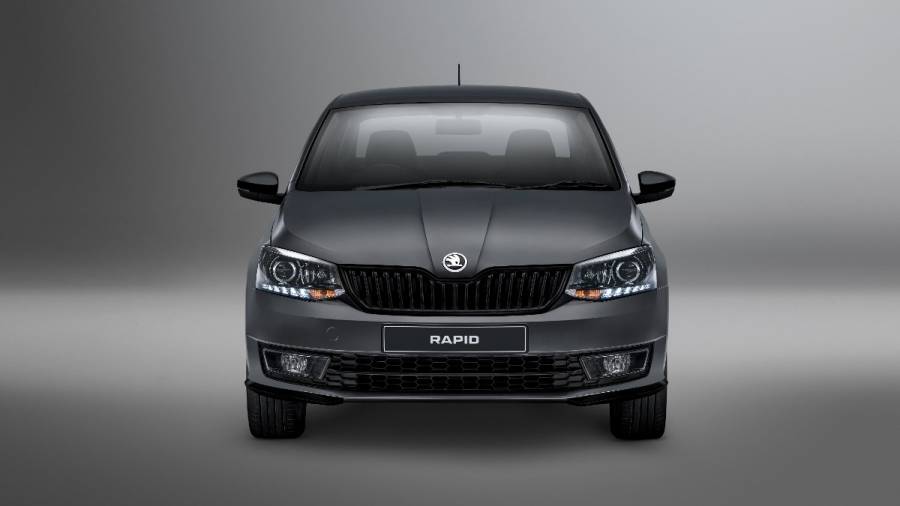 Discontinued Skoda Rapid 2016 Images