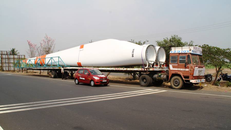 Indian Highways- And vast variety of vehicles