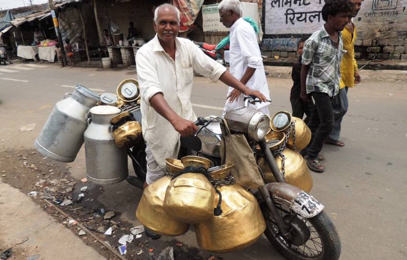 Indian Highways- And vast variety of vehicles